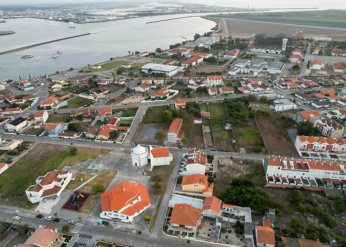 Encantador Perto Da Praia, Em Sao Jacinto *